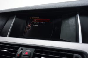 Used_2017_GREY_BMW_5-SERIES_2