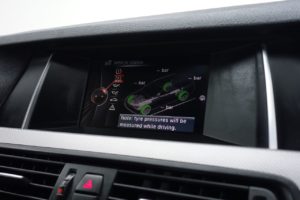 Used_2017_GREY_BMW_5-SERIES_2