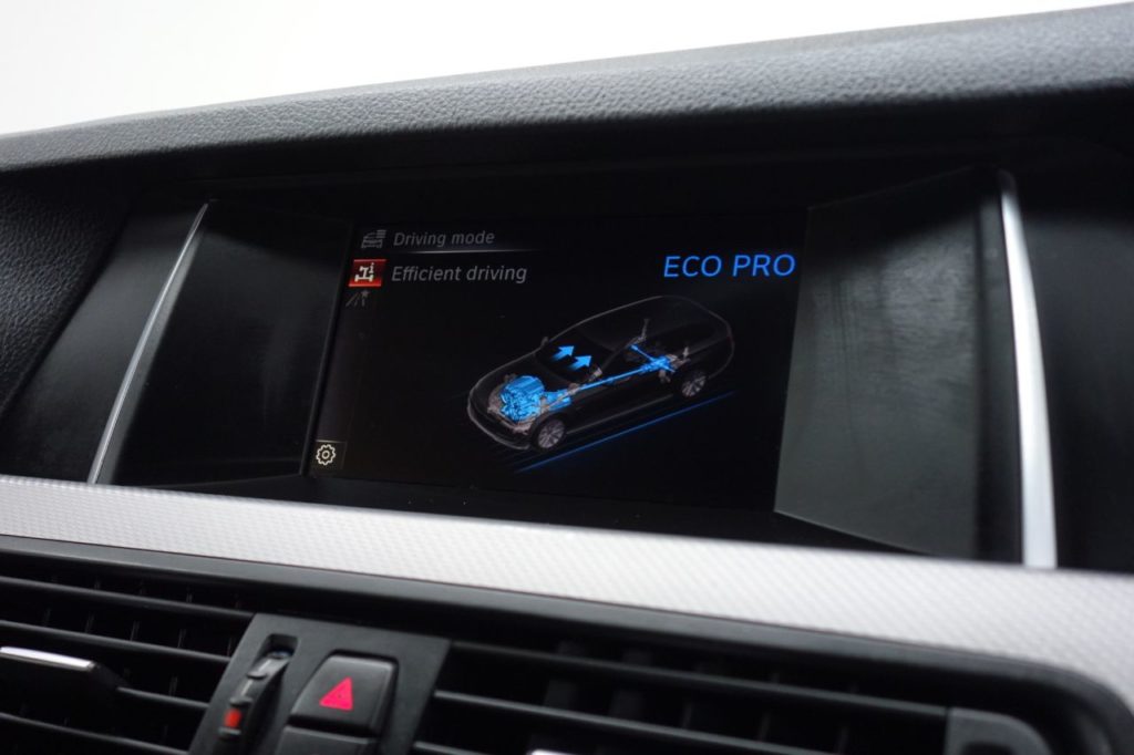 Used_2017_GREY_BMW_5-SERIES_2