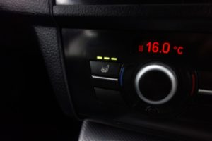 Used_2017_GREY_BMW_5-SERIES_2