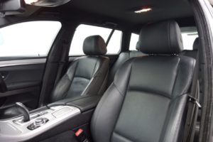 Used_2017_GREY_BMW_5-SERIES_2