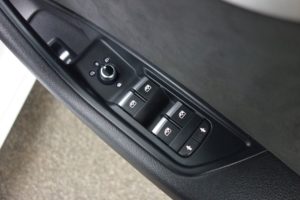 Used_2017_WHITE_AUDI_A4_1