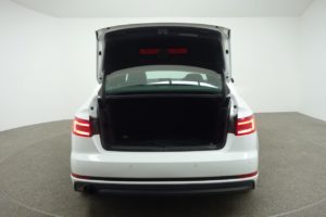 Used_2017_WHITE_AUDI_A4_1