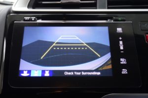 Used_2017_WHITE_HONDA_JAZZ_1
