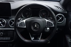 Used_2017_WHITE_MERCEDES-BENZ_A-CLASS_1