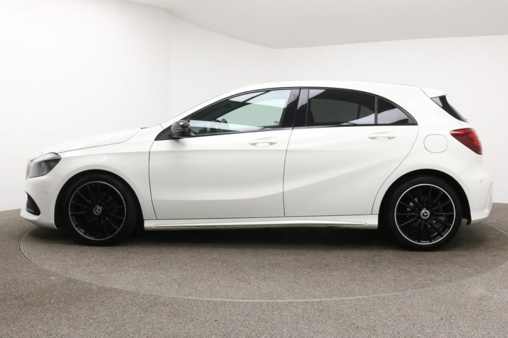 Used_2017_WHITE_MERCEDES-BENZ_A-CLASS_1