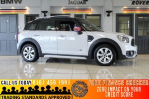 Used 2017 WHITE MINI COUNTRYMAN Hatchback 2.0 COOPER D ALL4 5d 148 BHP (reg. 2017-06-07) for sale in Bramhall