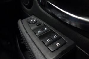Used_2018_BLACK_BMW_2-SERIES_1