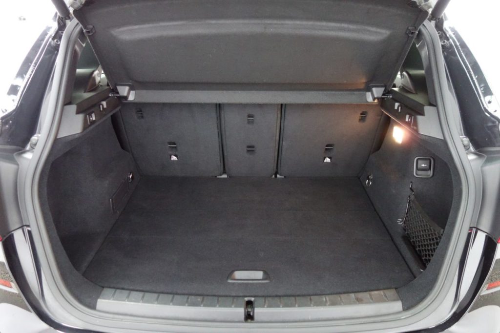 Used_2018_BLACK_BMW_2-SERIES_1