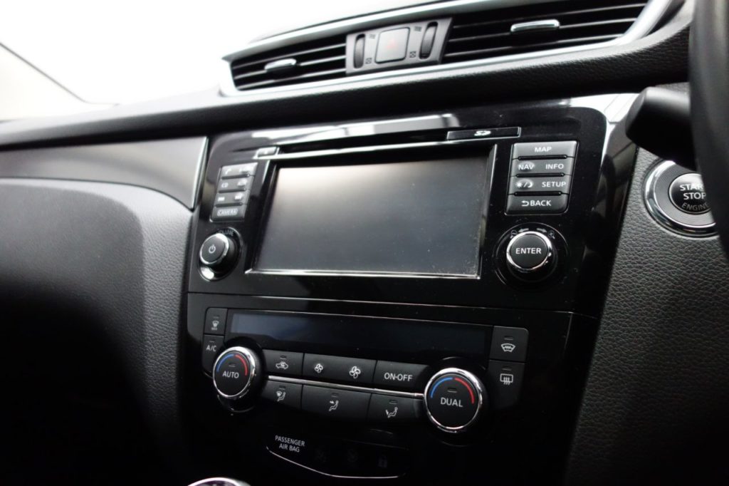 Used_2018_BLUE_NISSAN_QASHQAI_1