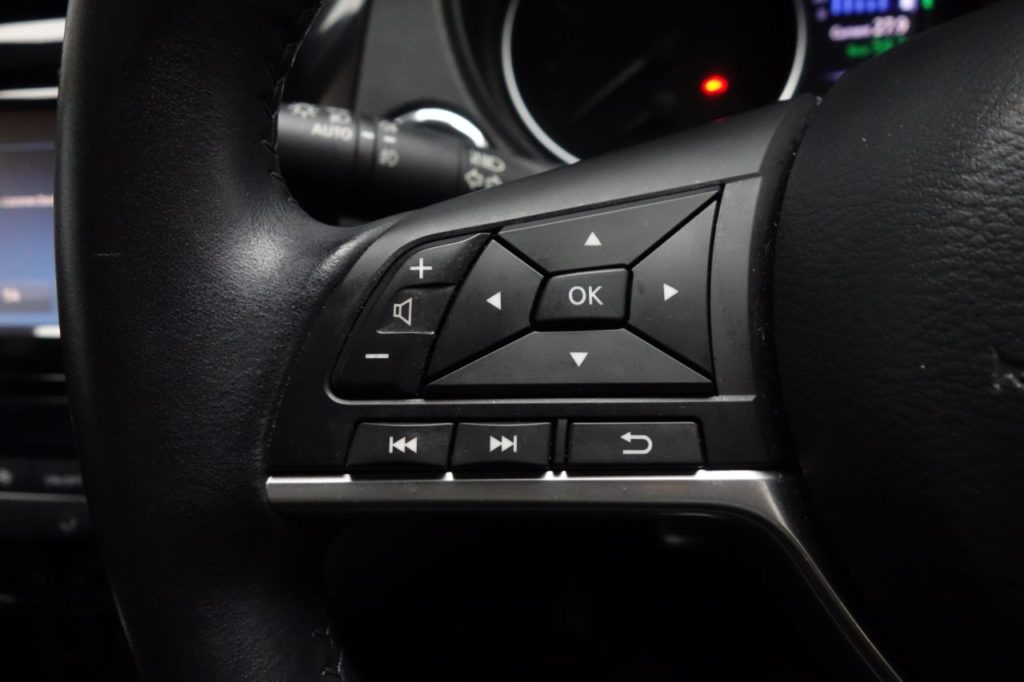Used_2018_BLUE_NISSAN_QASHQAI_1