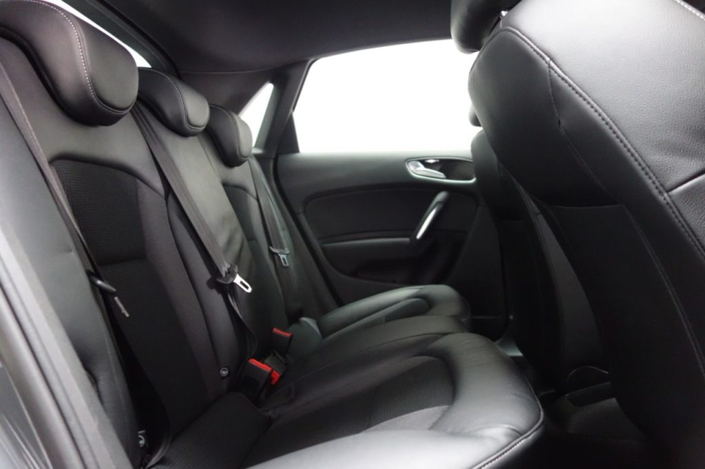 Used_2018_GREY_AUDI_A1_1