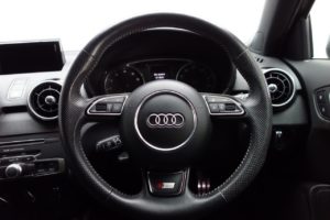 Used_2018_GREY_AUDI_A1_1