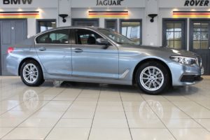 Used 2019 BLUE BMW 5 SERIES Saloon 2.0 520D SE 4d AUTO 188 BHP (reg. 2019-02-11) for sale in Bramhall