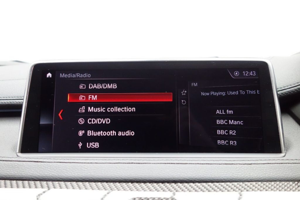 Used_2019_WHITE_BMW_X6_3
