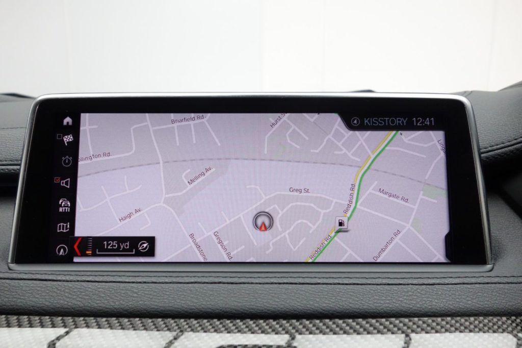 Used_2019_WHITE_BMW_X6_3