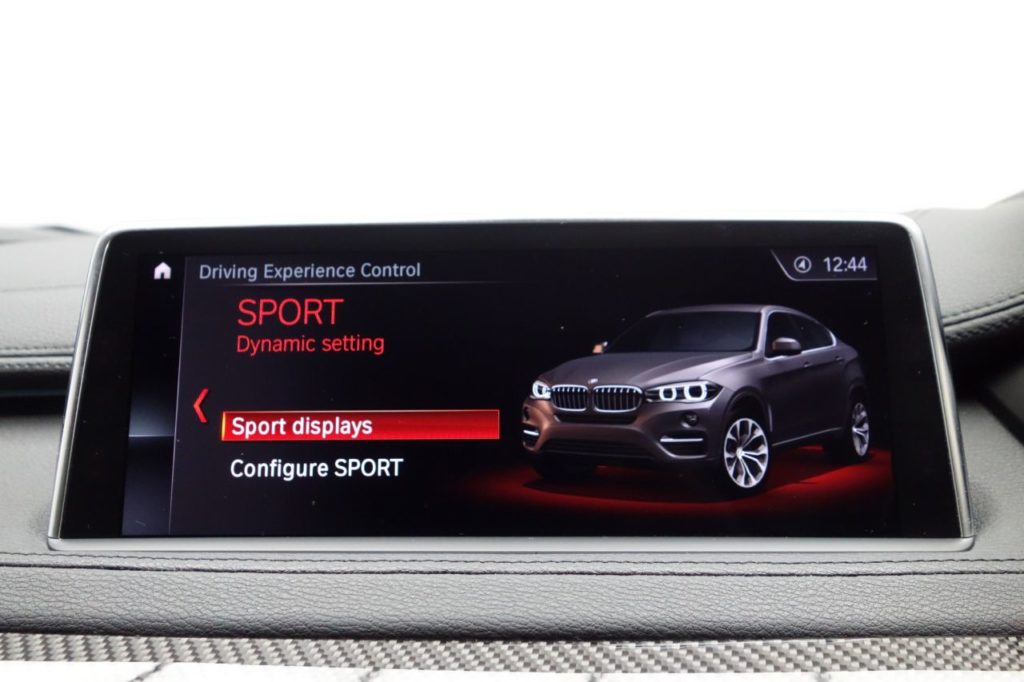 Used_2019_WHITE_BMW_X6_3