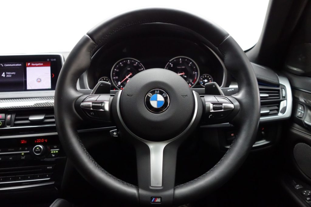 Used_2019_WHITE_BMW_X6_3