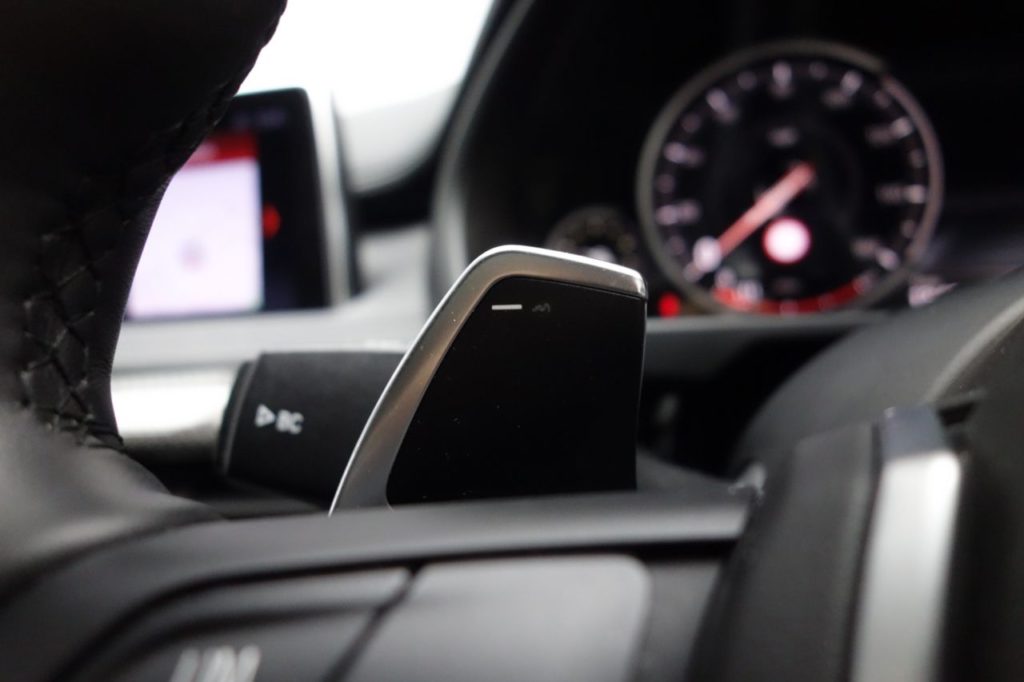 Used_2019_WHITE_BMW_X6_3