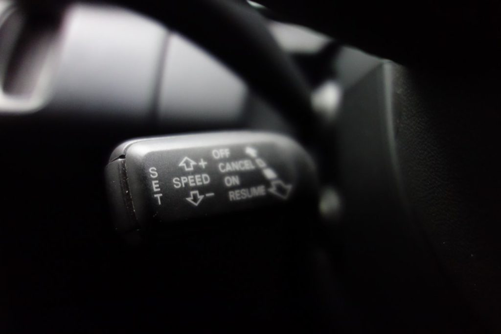 Used_2011_RED_AUDI_A4_3