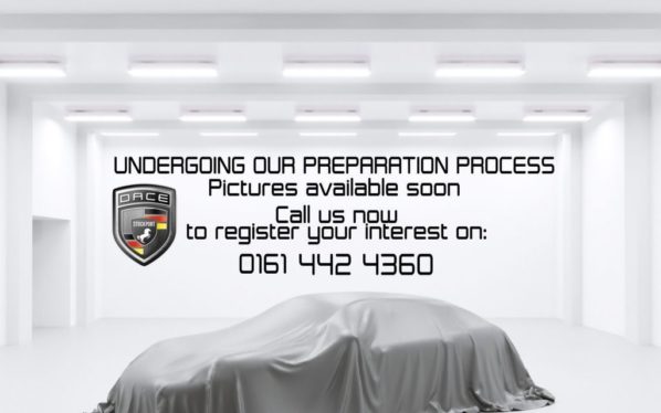 Used 2012 BLACK MERCEDES-BENZ C-CLASS Saloon 2.1 C200 CDI BLUEEFFICIENCY ELEGANCE AUTO 4d 134 BHP (reg. 2012-03-09) for sale in Bowdon