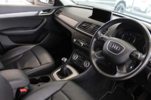 Used_2013_GREY_AUDI_Q3_2