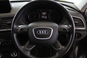 Used_2013_GREY_AUDI_Q3_2