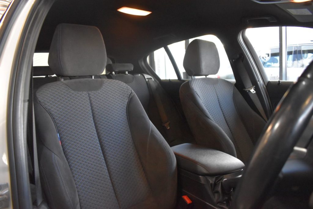 Used_2014_WHITE_BMW_1-SERIES_2