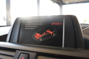 Used_2014_WHITE_BMW_1-SERIES_2