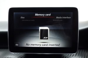 Used_2015_BLACK_MERCEDES-BENZ_A-CLASS_2