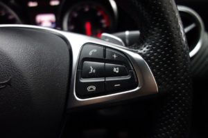 Used_2015_BLACK_MERCEDES-BENZ_A-CLASS_2