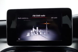 Used_2015_BLACK_MERCEDES-BENZ_C-CLASS_2