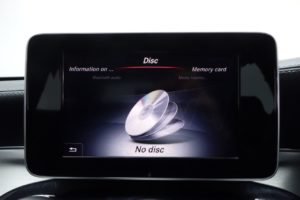 Used_2015_BLACK_MERCEDES-BENZ_C-CLASS_2