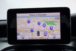 Used_2015_BLACK_MERCEDES-BENZ_C-CLASS_2