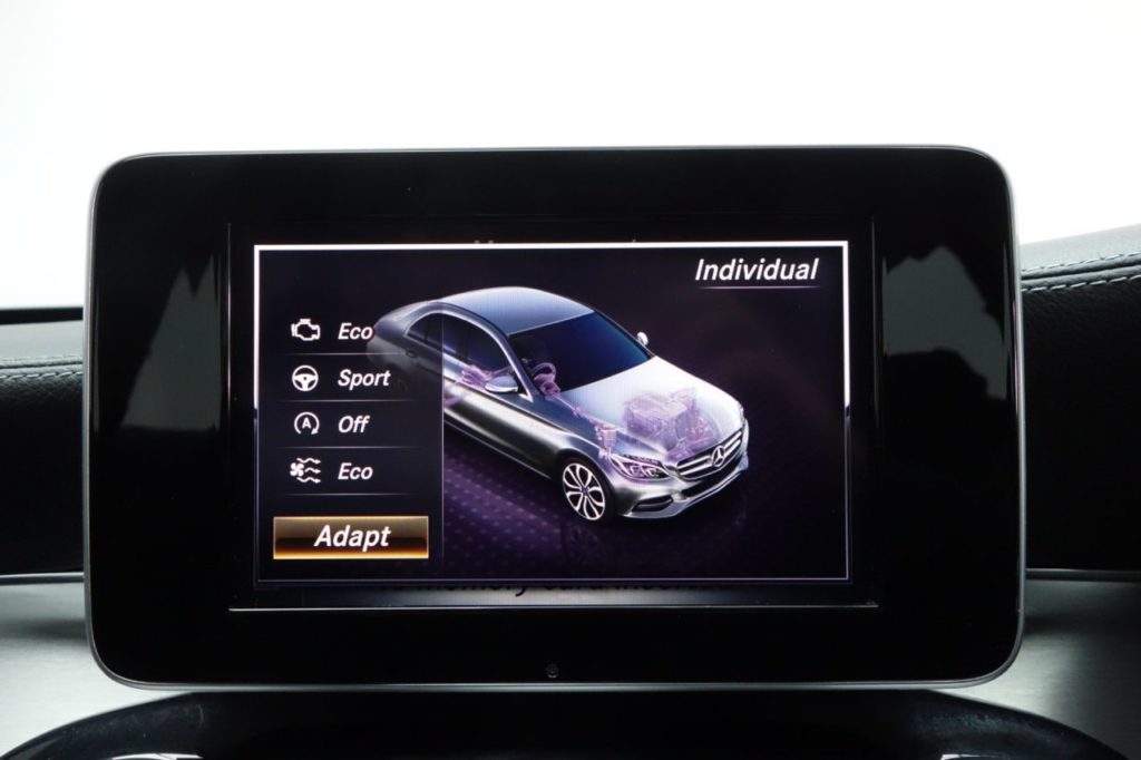 Used_2015_BLACK_MERCEDES-BENZ_C-CLASS_2