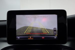 Used_2015_BLACK_MERCEDES-BENZ_C-CLASS_2