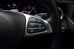 Used_2015_BLACK_MERCEDES-BENZ_C-CLASS_2