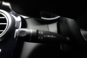 Used_2015_BLACK_MERCEDES-BENZ_C-CLASS_2