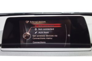 Used_2015_GREY_BMW_3-SERIES_3