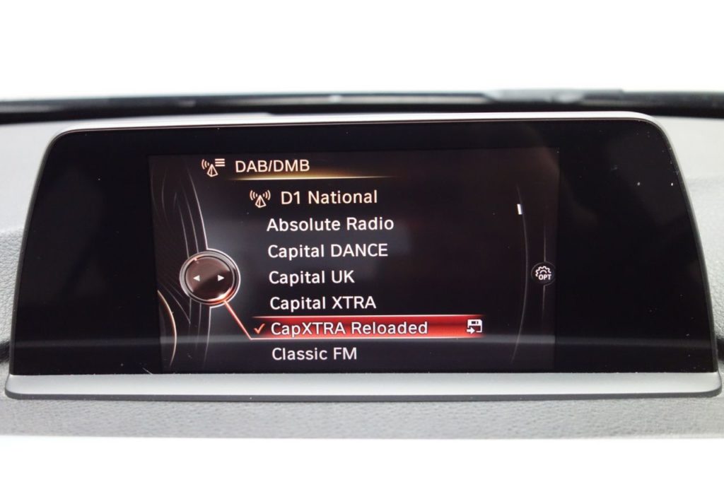 Used_2015_GREY_BMW_3-SERIES_3