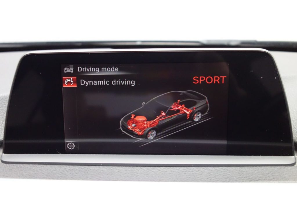 Used_2015_GREY_BMW_3-SERIES_3