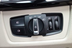 Used_2015_GREY_BMW_3-SERIES_3