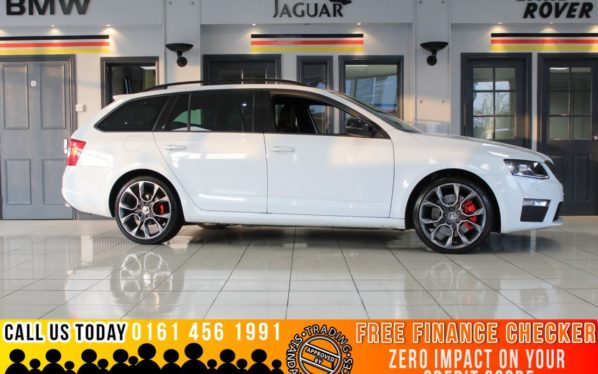 Used 2015 WHITE SKODA OCTAVIA Estate 2.0 VRS TDI CR 5d 181 BHP - TO ENQUIRE OR RESERVE CALL 0161 4561991 (reg. 2015-05-13) for sale in Marple