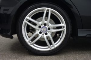 Used_2016_BLACK_MERCEDES-BENZ_A-CLASS_2
