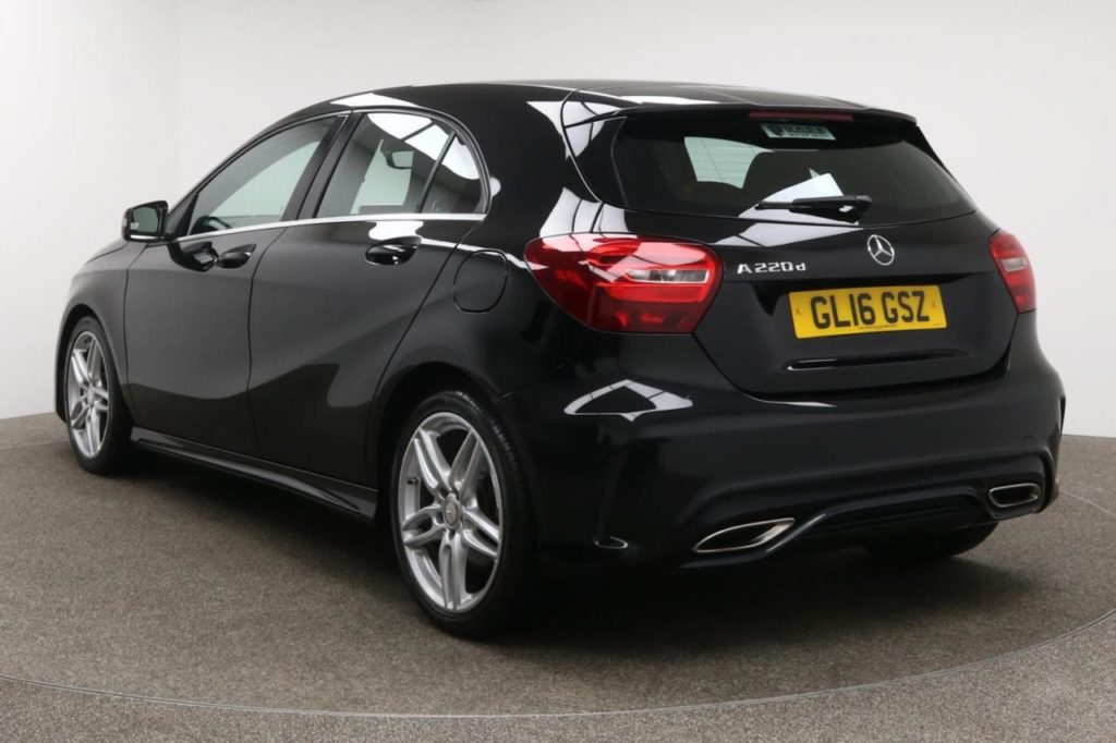 Used_2016_BLACK_MERCEDES-BENZ_A-CLASS_2