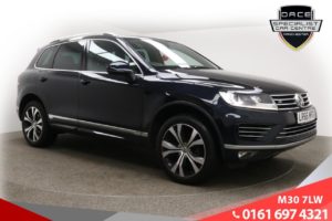 Used 2016 BLUE VOLKSWAGEN TOUAREG Estate 3.0 V6 R-LINE TDI BLUEMOTION TECHNOLOGY 5d AUTO 202 BHP (reg. 2016-09-13) for sale in Tottington