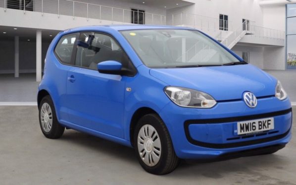 Used 2016 BLUE VOLKSWAGEN UP Hatchback 1.0 MOVE UP 3d 59 BHP ( VERRY LOW MILES ) (reg. 2016-05-31) for sale in Lees