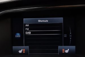 Used_2016_BLUE_VOLVO_V40_1