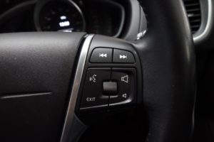 Used_2016_BLUE_VOLVO_V40_1