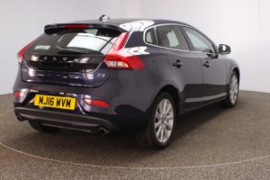 Used_2016_BLUE_VOLVO_V40_1